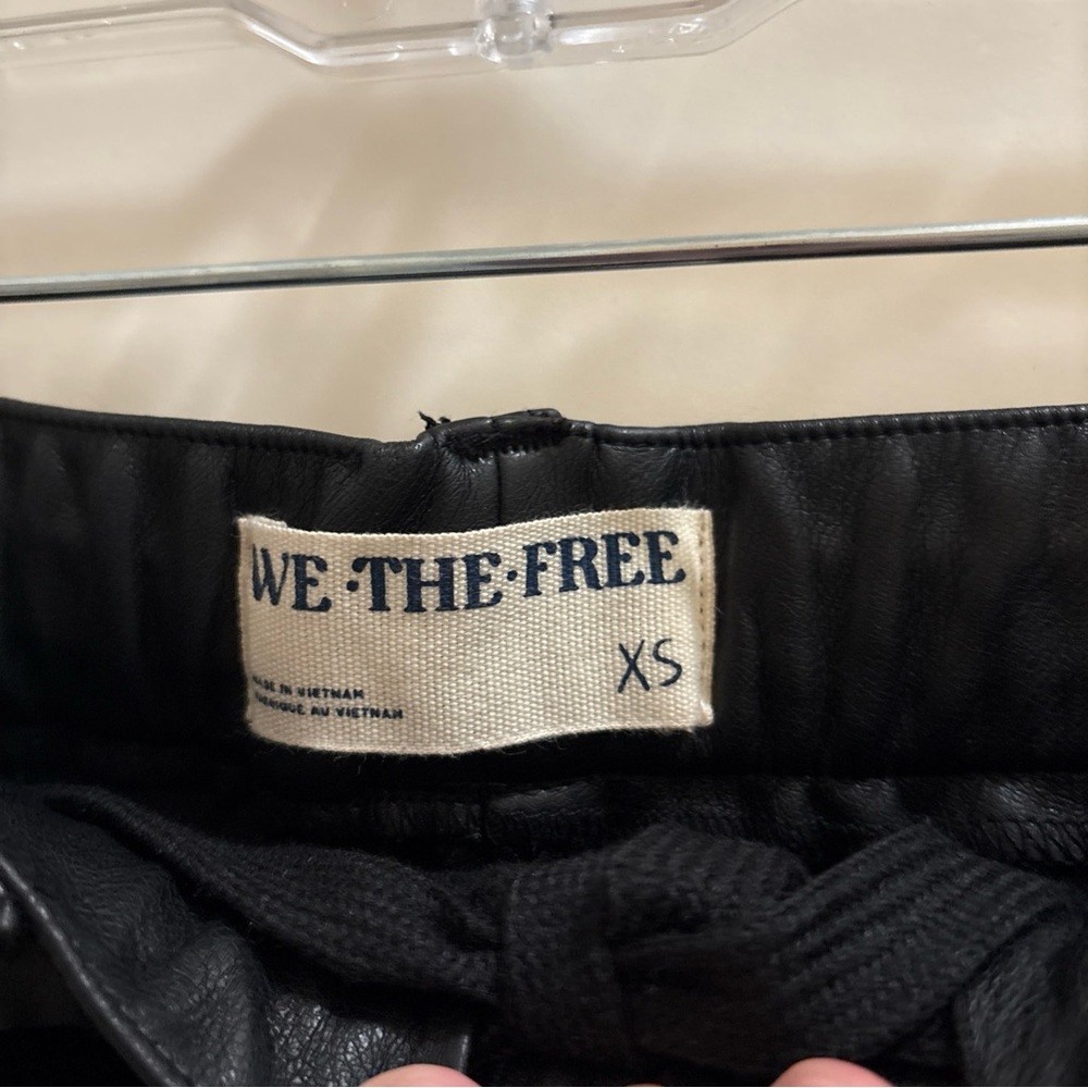 We The Free Free People Night Ride Pull On Wide Leg Pants Faux Leather Chic - Picture 4 of 5